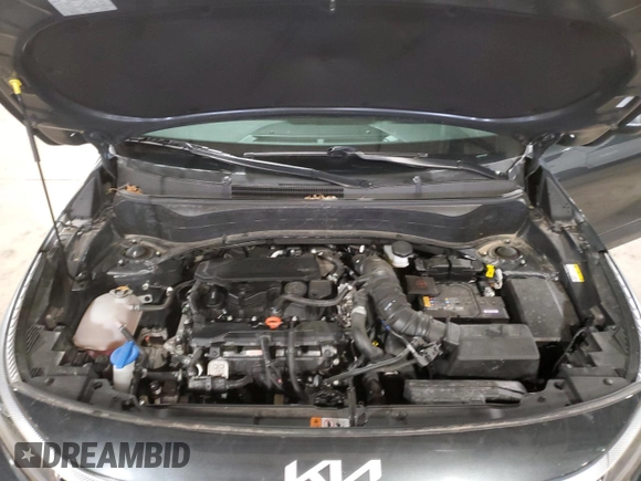 2024 Kia Seltos SX with VIN KNDETCA73R7622283, listed as a Copart auction lot 50355475 with 19,837 mi miles and Salvage title. Bid and sale history available at DreamBid. Image 12.