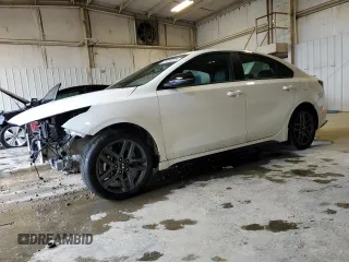 2021 Kia Forte GT-Line с VIN 3KPF34ADXME391505, выставлен на аукционе Copart как лот 61455975 с пробегом 32 718 миль миль и Списание • Salvage title. История ставок и продаж доступна на DreamBid. Изображение 1.