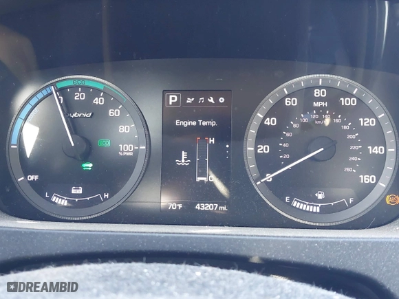 2016 Hyundai Sonata Hybrid Limited with VIN KMHE34L13GA018114, listed as a IAAI auction lot 41500062 with 43,207 mi miles. Bid and sale history available at carsss.com. Image 7.
