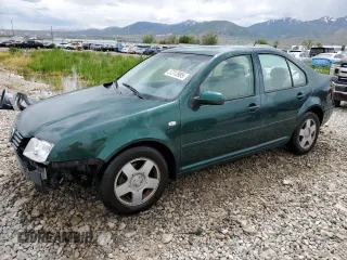 2000 Volkswagen Jetta GLS z VIN 3VWSD29M4YM197226, wystawiony jako Copart lot #57313985 z przebiegiem 160 513 mil mil oraz Szkoda całkowita • Salvage title. Historia ofert i sprzedaży dostępna na DreamBid. Obrazek 1.