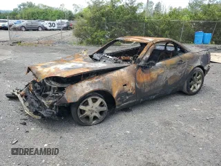1998 Mercedes-Benz SLK 230/320 z VIN WDBKK47F5WF064270, wystawiony jako Copart lot #57452535 z przebiegiem Nie podano mil oraz Szkoda całkowita • Salvage title. Historia ofert i sprzedaży dostępna na DreamBid. Obrazek 1.