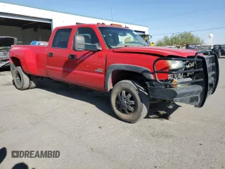 2004 Chevrolet Silverado 3500 DRW with VIN 1GCJK33194F111962, listed as a Copart auction lot 70852714 with 268,558 mi miles and Salvage Title. Bid and sale history available at carsss.com. Image 4.