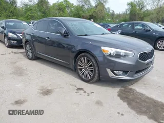 2016 Kia Cadenza Premium with VIN KNALN4D73G5217758, listed as a IAAI auction lot 42134170 with 183,988 mi miles. Bid and sale history available at carsss.com. Image 1.