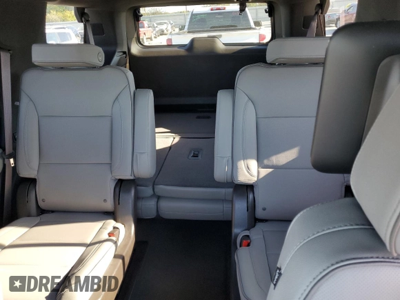 2022 GMC Yukon SLT with VIN 1GKS1BKD1NR259041, listed as a Copart auction lot 77877304 with 27,772 mi miles and Salvage Title. Bid and sale history available at carsss.com. Image 10.