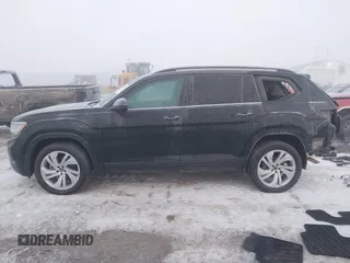 2021 Volkswagen Atlas SE with VIN 1V2HR2CA9MC574558, listed as a IAAI auction lot 41296583 with 50,267 mi miles and . Bid and sale history available at DreamBid. Image 15.