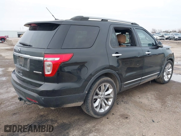 2013 Ford Explorer XLT z VIN 1FM5K7D84DGA11861, wystawiony jako IAAI lot #41548438 z przebiegiem 248 944 mil mil oraz . Historia ofert i sprzedaży dostępna na DreamBid. Obrazek 4.