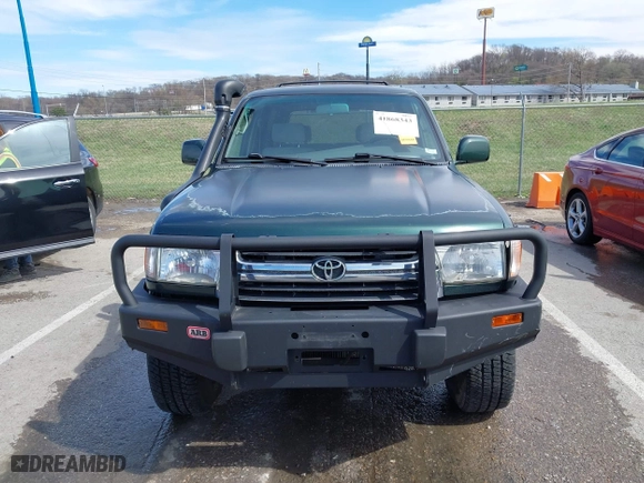2001 Toyota 4Runner SR5 with VIN JT3HN86R919052107, listed as a IAAI auction lot 41868343 with 248,973 mi miles. Bid and sale history available at carsss.com. Image 13.
