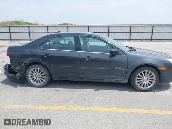 2007 Mercury Milan Premier with VIN 3MEHM081X7R640813, listed as a IAAI auction lot 42427120 with 166,991 mi miles and . Bid and sale history available at DreamBid. Image 13.