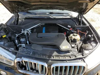2018 BMW X5 xDrive40e iPerformance with VIN 5UXKT0C52J0V99605, listed as a Copart auction lot 48298045 with 97,339 mi miles and Salvage Title. Bid and sale history available at carsss.com. Image 14.