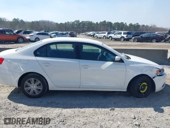 2014 Volkswagen Jetta Sedan SE w/Connectivity/Sunroof PZEV with VIN 3VWD17AJ5EM240340, listed as a IAAI auction lot 41787939 with 173,643 mi miles. Bid and sale history available at carsss.com. Image 13.