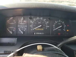 1995 Ford F-150 with VIN 1FTEF15NXSNB33921, listed as a Copart auction lot 49531205 with 180,127 mi miles and Clean Title. Bid and sale history available at carsss.com. Image 9.