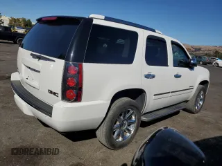 2010 GMC Yukon Denali with VIN 1GKUKEEF4AR248565, listed as a Copart auction lot 77628884 with 177,395 mi miles and Clean Title. Bid and sale history available at carsss.com. Image 3.