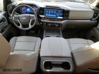 2024 Chevrolet Silverado 2500HD LTZ with VIN 2GC4YPE70R1111772, listed as a Copart auction lot 85321834 with 9,713 mi miles and Salvage Title. Bid and sale history available at carsss.com. Image 8.