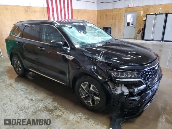 2022 Kia Sorento EX z VIN KNDRH4LG4N5076234, wystawiony jako Copart lot #53624265 z przebiegiem 65 781 mil mil oraz Czysty tytuł • Clean title. Historia ofert i sprzedaży dostępna na DreamBid. Obrazek 4.