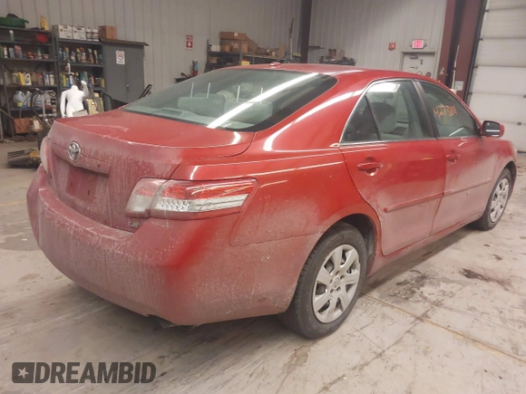 2011 Toyota Camry LE with VIN 4T4BF3EKXBR140556, listed as a IAAI auction lot 41273811 with 188,857 mi miles. Bid and sale history available at carsss.com. Image 4.