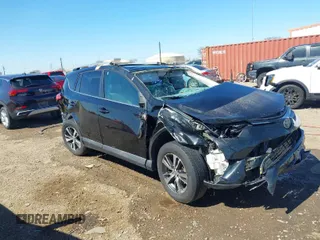 2018 Toyota RAV4 XLE with VIN 2T3WFREV8JW476348, listed as a IAAI auction lot 41641892 with 1 mi miles. Bid and sale history available at carsss.com. Image 1.