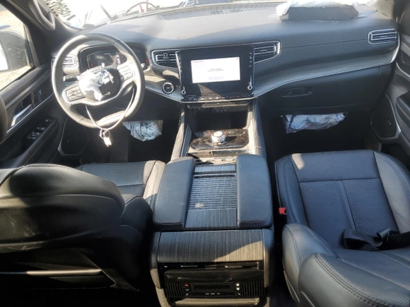 2024 Jeep Wagoneer Series II with VIN 1C4SJUBPXRS172108, listed as a Copart auction lot 63134895 with 35,782 mi miles and Clean title. Bid and sale history available at DreamBid. Image 8.