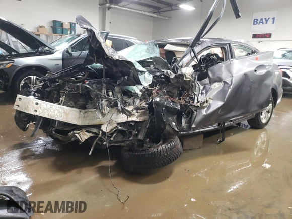 2015 Honda Civic Sedan LX with VIN 19XFB2F5XFE046079, listed as a Copart auction lot 89402115 with Not Provided miles and Non Repairable. Bid and sale history available at carsss.com. Image 1.