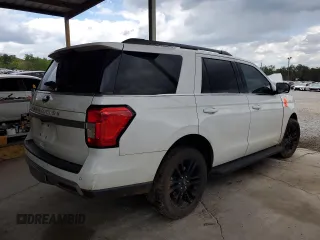 2024 Ford Expedition XLT с VIN 1FMJU1H8XREA21264, выставлен на аукционе Copart как лот 52568695 с пробегом Не указан миль и Списание • Salvage title. История ставок и продаж доступна на DreamBid. Изображение 3.