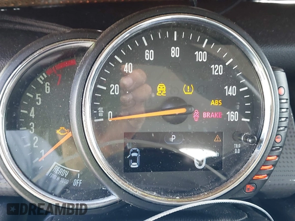 2016 MINI Hardtop 4 Door with VIN WMWXU1C52G2D10035, listed as a IAAI auction lot 42190544 with 106,383 mi miles and . Bid and sale history available at DreamBid. Image 7.