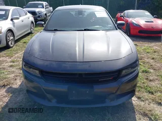 2017 Dodge Charger SXT z VIN 2C3CDXHG7HH559035, wystawiony jako IAAI lot #41942172 z przebiegiem 194 941 mil mil oraz . Historia ofert i sprzedaży dostępna na DreamBid. Obrazek 6.