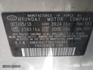 2019 Hyundai Elantra Preferred with VIN KMHD84LF5KU786841, listed as a IAAI auction lot 41988656 with 41,580 mi miles. Bid and sale history available at carsss.com. Image 9.