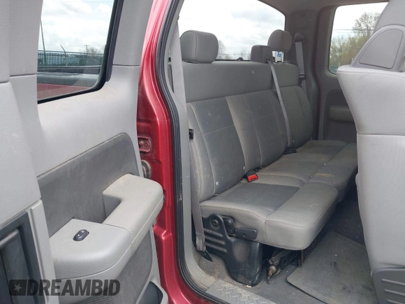 2008 Ford F-150 XLT with VIN 1FTPX14V88FA88276, listed as a IAAI auction lot 42059951 with 191,581 mi miles. Bid and sale history available at carsss.com. Image 8.