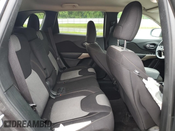 2018 Jeep Cherokee Latitude Tech Connect with VIN 1C4PJMCX8JD588624, listed as a Copart auction lot 59873355 with 108,896 mi miles and Salvage title. Bid and sale history available at DreamBid. Image 11.