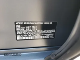 2023 BMW 8 Series M850i z VIN WBAGV8C0XPCK42813, wystawiony jako Copart lot #41823805 z przebiegiem Nie podano mil oraz Szkoda całkowita • Salvage title. Historia ofert i sprzedaży dostępna na DreamBid. Obrazek 14.