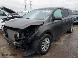 2017 Kia Sedona LX with VIN KNDMB5C15H6248167, listed as a Copart auction lot 43822195 with 101,541 mi miles and Salvage Title. Bid and sale history available at carsss.com. Image 1.