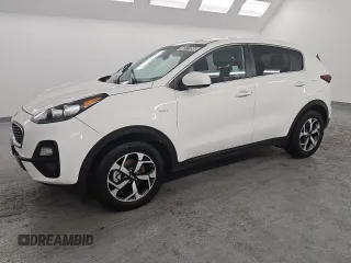 2021 Kia Sportage LX z VIN KNDPMCAC4M7876290, wystawiony jako Copart lot #46611895 z przebiegiem 56 848 mil mil oraz Czysty tytuł • Clean title. Historia ofert i sprzedaży dostępna na DreamBid. Obrazek 1.