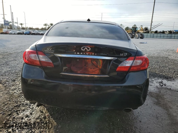2011 Infiniti M37 with VIN JN1BY1AP0BM326172, listed as a Copart auction lot 86493184 with 175,156 mi miles and Salvage Title. Bid and sale history available at carsss.com. Image 6.