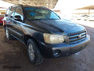 2003 Toyota Highlander with VIN JTEHF21A130145066, listed as a IAAI auction lot 41745011 with 197,153 mi miles. Bid and sale history available at carsss.com. Image 1.