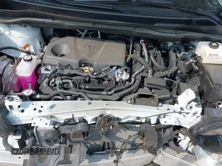 2025 Toyota Sienna LE z VIN 5TDKRKEC8SS245934, wystawiony jako IAAI lot #42274195 z przebiegiem 4 933 mil mil oraz . Historia ofert i sprzedaży dostępna na DreamBid. Obrazek 10.