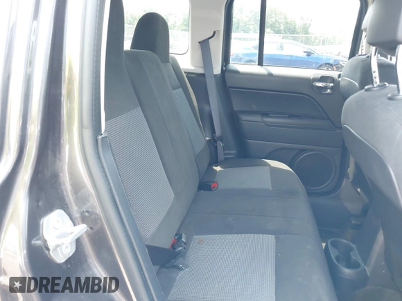 2016 Jeep Patriot High Altitude with VIN 1C4NJRFB4GD772536, listed as a IAAI auction lot 42637649 with 72,327 mi miles and . Bid and sale history available at DreamBid. Image 8.