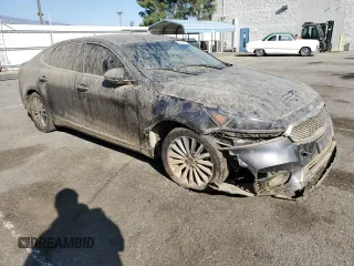 2017 Kia Cadenza Premium with VIN KNALB4J19H5091688, listed as a Copart auction lot 83215074 with 0 mi miles and Clean Title. Bid and sale history available at carsss.com. Image 4.