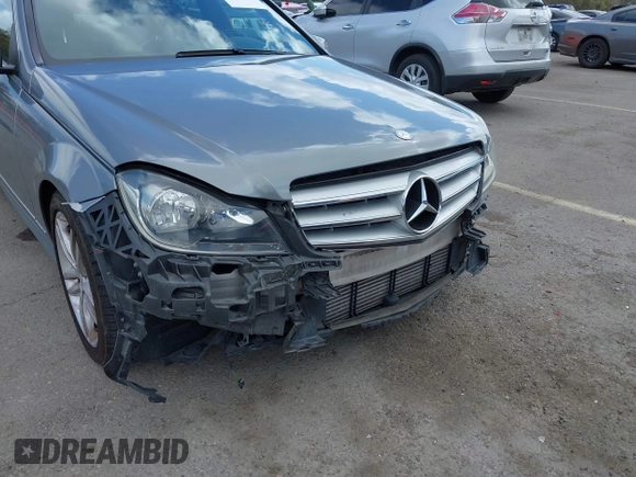 2013 Mercedes-Benz C-Class C 250 Sport with VIN WDDGF4HBXDA791251, listed as a IAAI auction lot 41917045 with 154,014 mi miles. Bid and sale history available at carsss.com. Image 6.