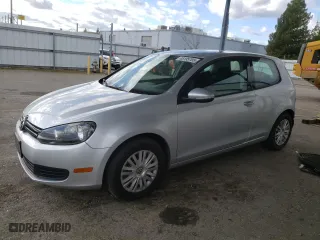 2010 Volkswagen Golf with VIN WVWBB7AJ6AW259870, listed as a Copart auction lot 45195705 with 81,240 mi miles and Salvage Title. Bid and sale history available at carsss.com. Image 1.
