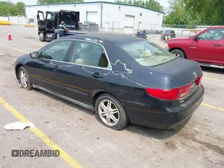 2005 Honda Accord LX z VIN 1HGCM66315A070938, wystawiony jako IAAI lot #42357049 z przebiegiem 173 243 mil mil oraz . Historia ofert i sprzedaży dostępna na DreamBid. Obrazek 3.