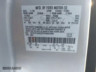 2007 Ford Escape XLS with VIN 1FMYU02Z07KB60389, listed as a IAAI auction lot 41135613 with 124,813 mi miles. Bid and sale history available at carsss.com. Image 9.