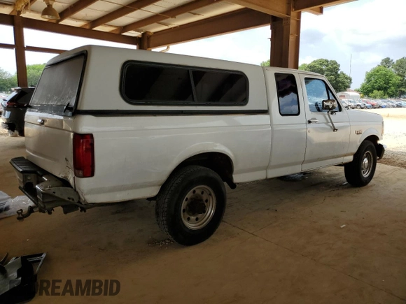 1997 Ford F-250 with VIN 1FTHX25F2VEC79419, listed as a Copart auction lot 53997013 with 321,335 mi miles and Salvage title. Bid and sale history available at DreamBid. Image 3.