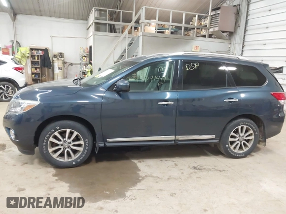 2016 Nissan Pathfinder Platinum with VIN 5N1AR2MM1GC635218, listed as a IAAI auction lot 42091411 with 185,691 mi miles and . Bid and sale history available at DreamBid. Image 14.