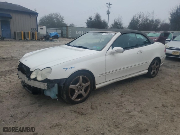 2006 Mercedes-Benz CLK-Class 5.0L with VIN WDBTK75G76T062703, listed as a Copart auction lot 43360395 with 118,214 mi miles and Salvage Title. Bid and sale history available at carsss.com. Image 1.