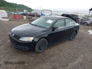 2013 Volkswagen Jetta SE z VIN 3VWDP7AJXDM289031, wystawiony jako IAAI lot #42325596 z przebiegiem 157 774 mil mil oraz . Historia ofert i sprzedaży dostępna na DreamBid. Obrazek 17.