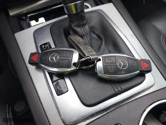 2012 Mercedes-Benz C-Class C 250 with VIN WDDGJ4HB6CF864731, listed as a IAAI auction lot 41177482 with 134,642 mi miles. Bid and sale history available at carsss.com. Image 11.