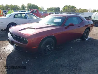 2019 Dodge Challenger SXT z VIN 2C3CDZAG4KH534803, wystawiony jako IAAI lot #41989349 z przebiegiem 149 001 mil mil oraz . Historia ofert i sprzedaży dostępna na DreamBid. Obrazek 2.