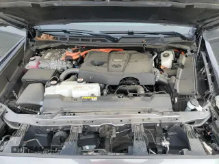2023 Toyota Sequoia SR5 with VIN 7SVAAABAXPX017375, listed as a Copart auction lot 44241955 with 44,128 mi miles and Salvage Title. Bid and sale history available at carsss.com. Image 12.