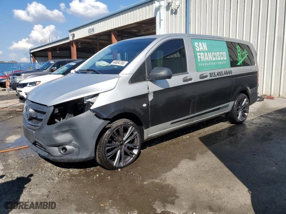 2016 Mercedes-Benz Metris Passenger Van with VIN WD4PG2EE0G3105484, listed as a Copart auction lot 44804765 with NaN miles and Salvage Title. Bid and sale history available at carsss.com. Image 1.