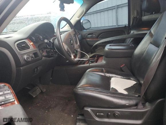 2014 Chevrolet Suburban LTZ with VIN 1GNSCKE08ER230741, listed as a Copart auction lot 47234095 with 184,263 mi miles and Salvage Title. Bid and sale history available at carsss.com. Image 7.