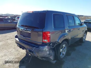 2015 Honda Pilot EX-L z VIN 5FNYF3H58FB029100, wystawiony jako IAAI lot #41856835 z przebiegiem 131 222 mil mil oraz . Historia ofert i sprzedaży dostępna na DreamBid. Obrazek 4.